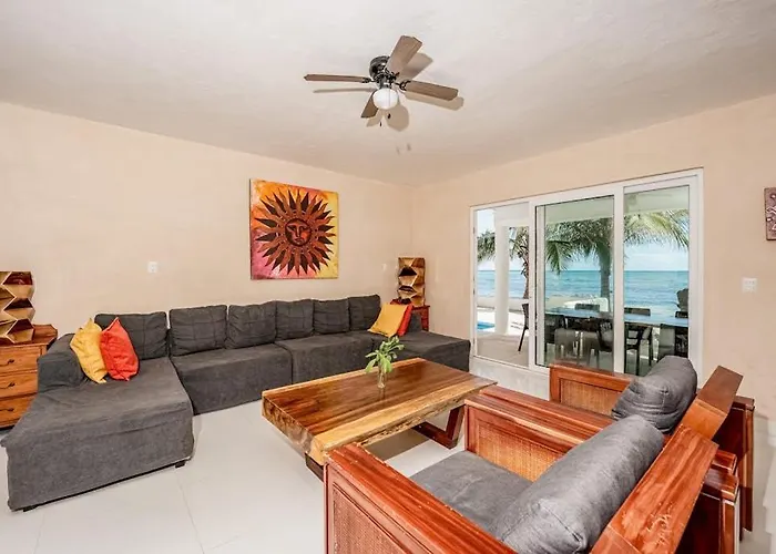 Hébergement de vacances Oceanfront With Access Pool Balconies & Waterfront Hammocks - Sol *
