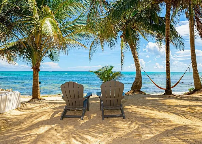 Hébergement de vacances Oceanfront With Access Pool Balconies & Waterfront Hammocks - Sol Tulum