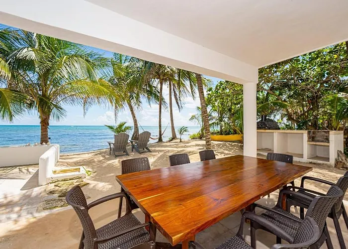 Hébergement de vacances Oceanfront With Access Pool Balconies & Waterfront Hammocks - Sol