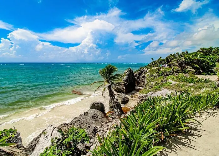 Oceanfront With Access Pool Balconies & Waterfront Hammocks - Sol Tulum